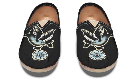 Traditional Swallow Casual Shoes