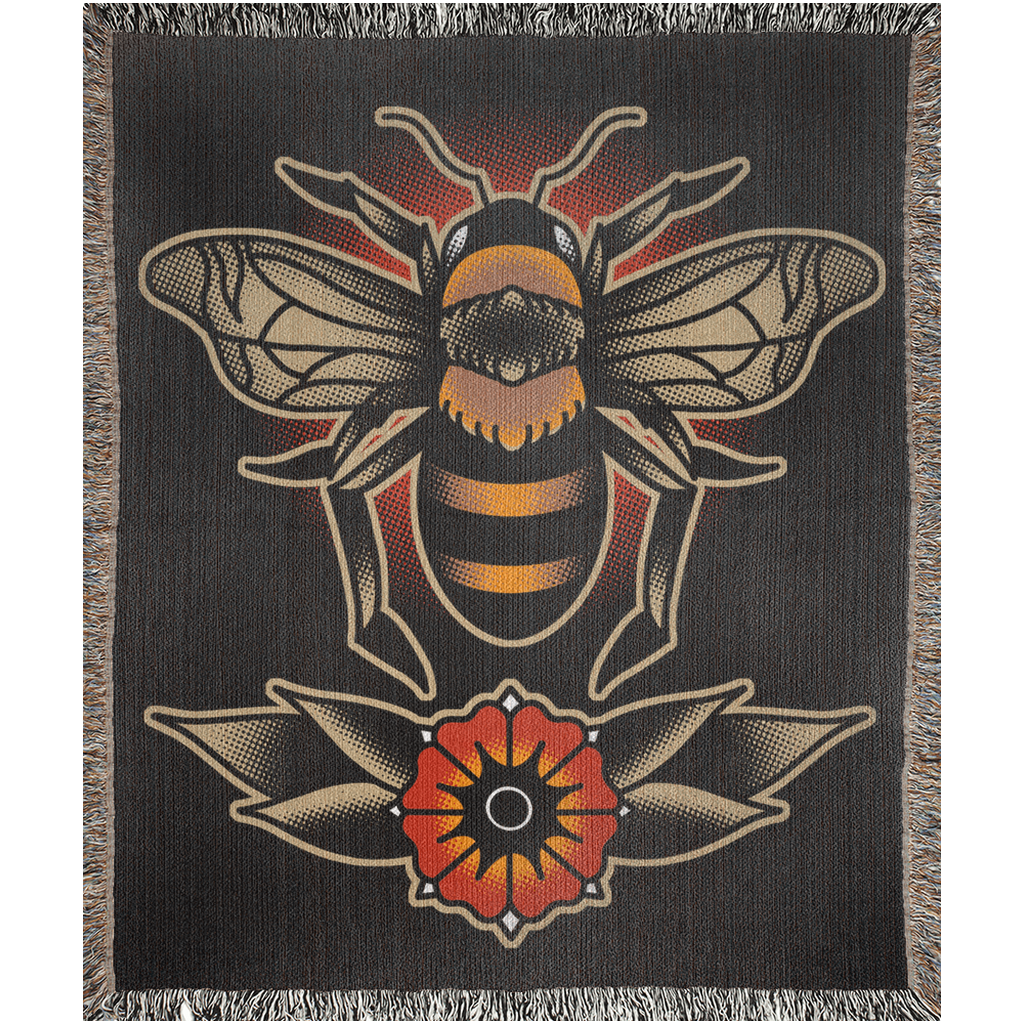 Manta tradicional tejida con abejas.