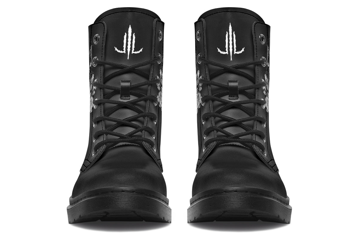 Lunar Familiar Cat Boots