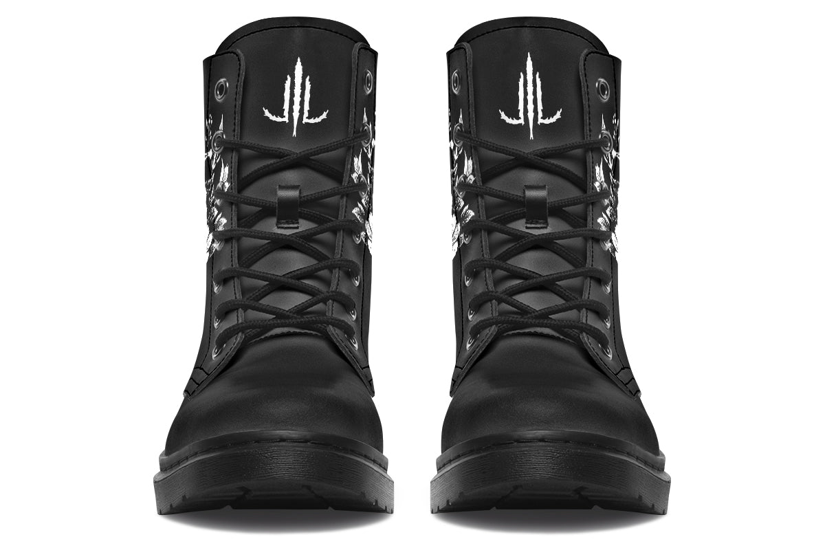 Minimalist Dagger Flowers Boots