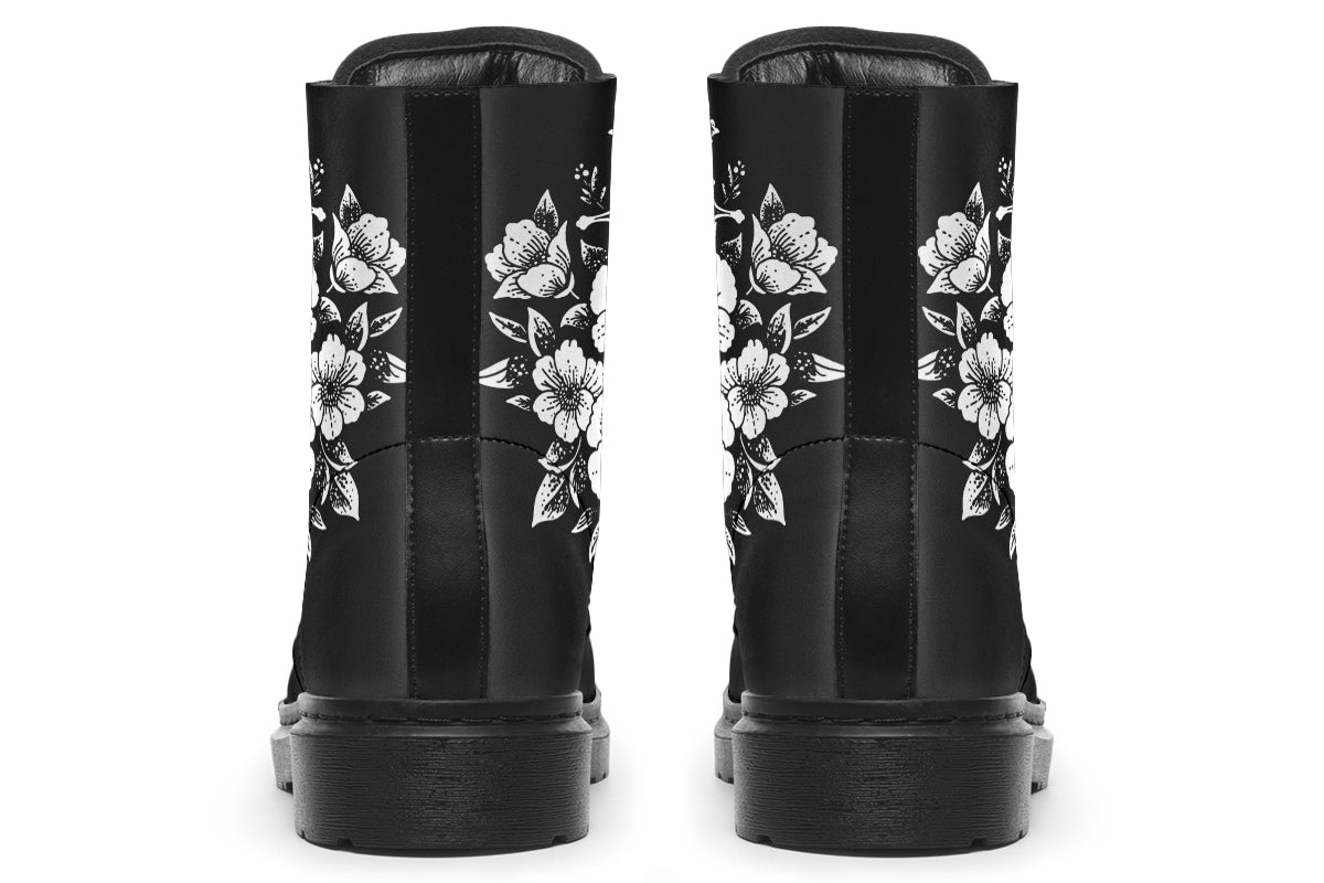 Minimalist Dagger Flowers Boots