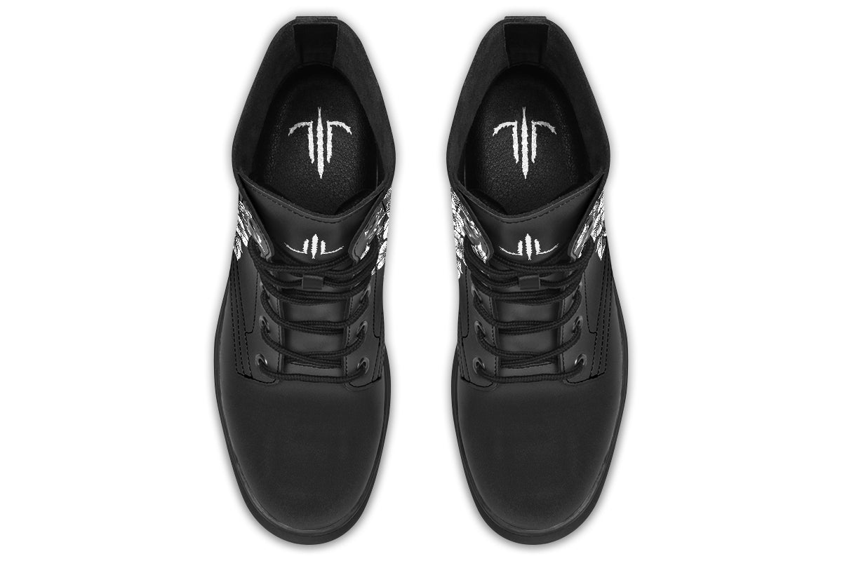 Minimalist Dagger Flowers Boots