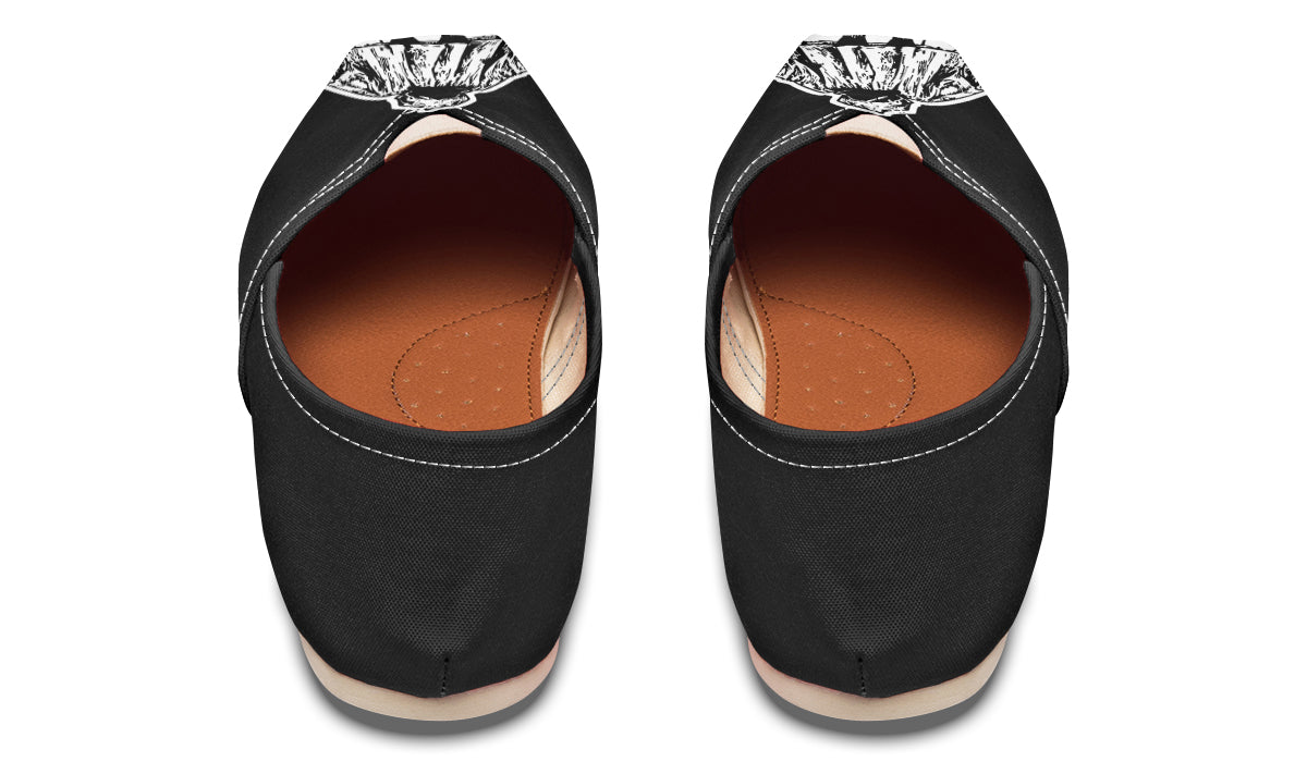 Hanging Silence Casual Shoes - Last Light Apparel