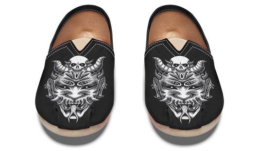 Hannya Mask Casual Shoes