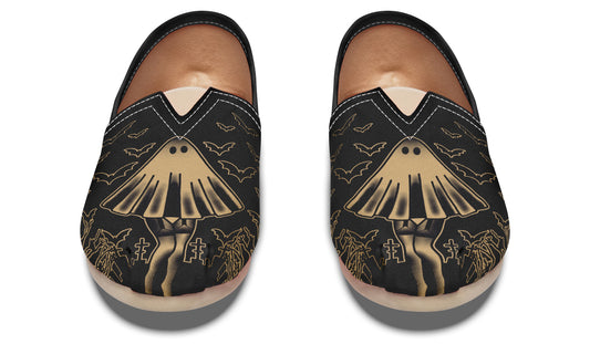Stay Spooky Casual Shoes