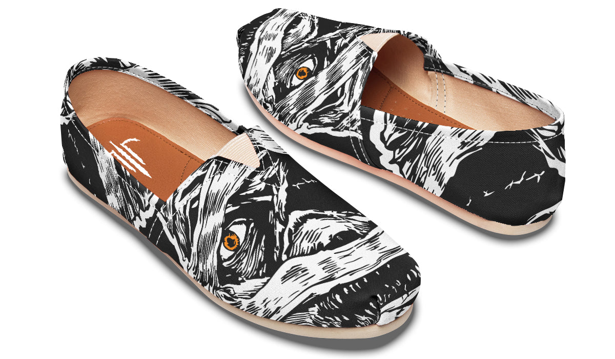 The Watchful Mummy Casual Shoes