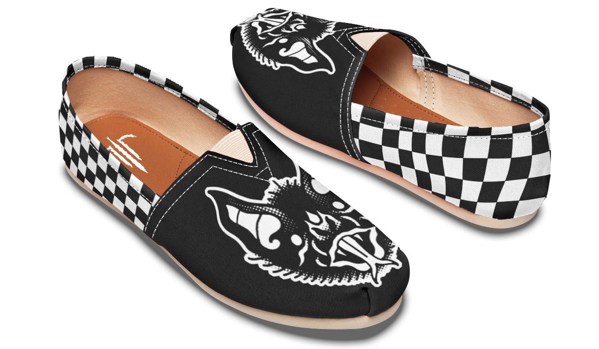 Traditional Checkered Bats Casual Shoes