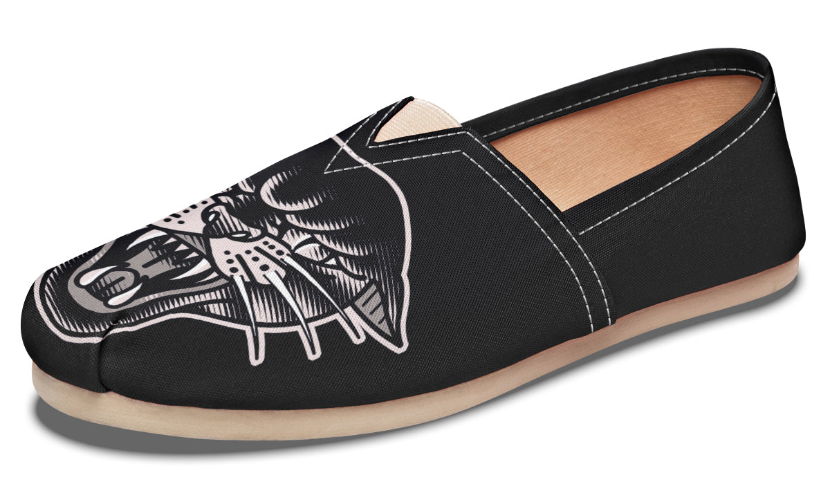 Traditional Panther Casual Shoes