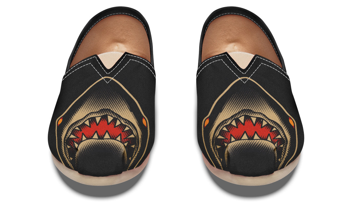 Traditional Shark Casual Shoes