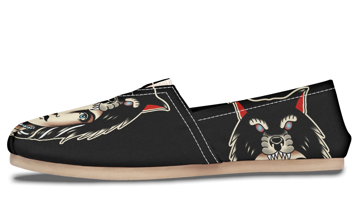 Wolf Cowl Girl Head Casual Shoes