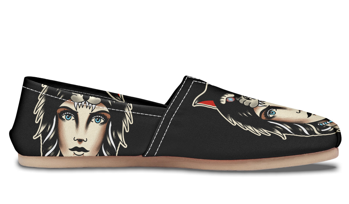 Wolf Cowl Girl Head Casual Shoes