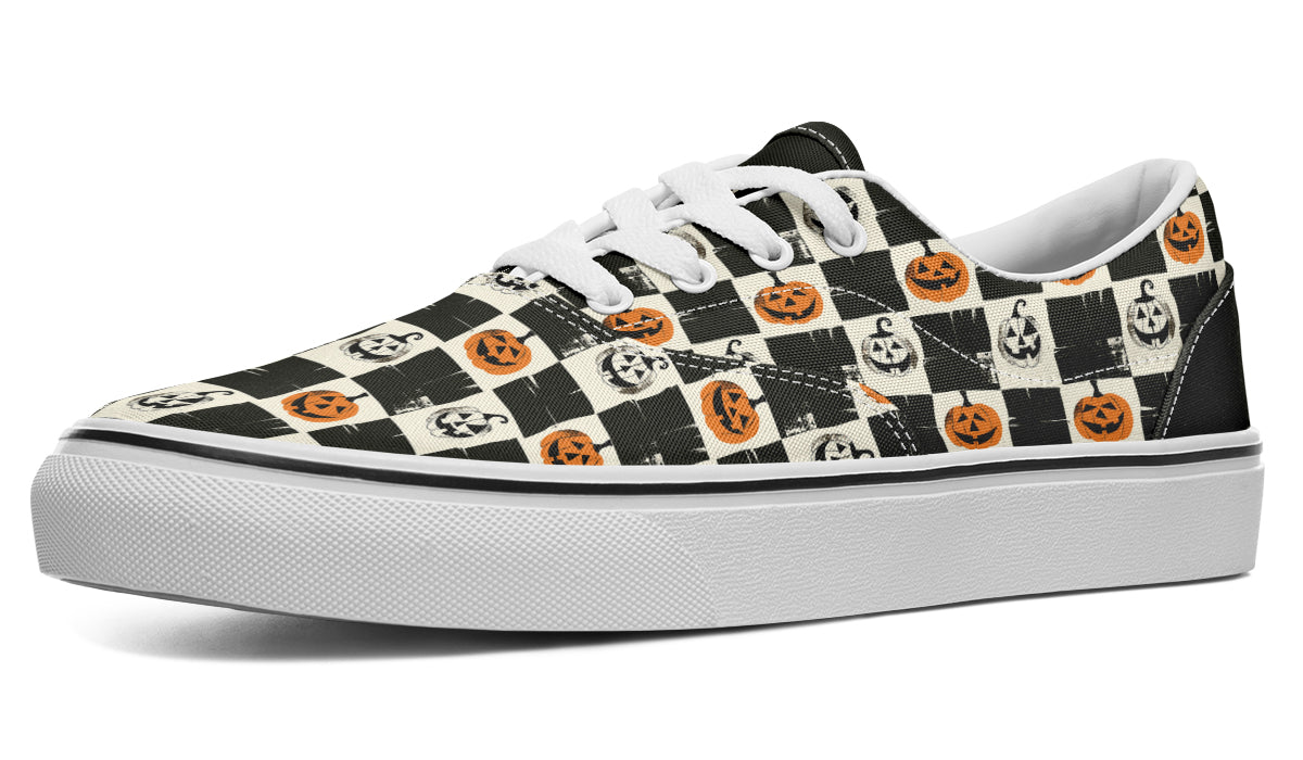 Checkered Pumpkins Classic Shoes