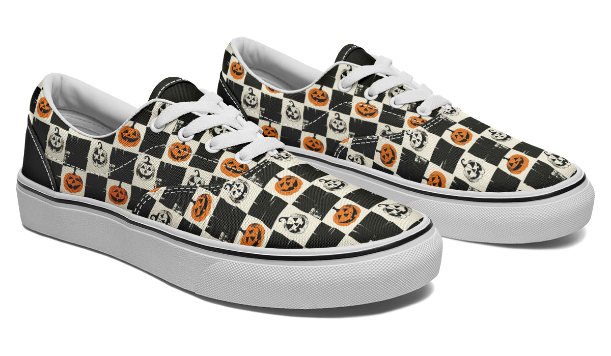 Checkered Pumpkins Classic Shoes