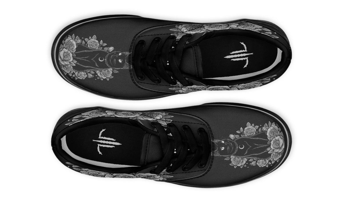 Lunar Familiar Cat Classic Shoes