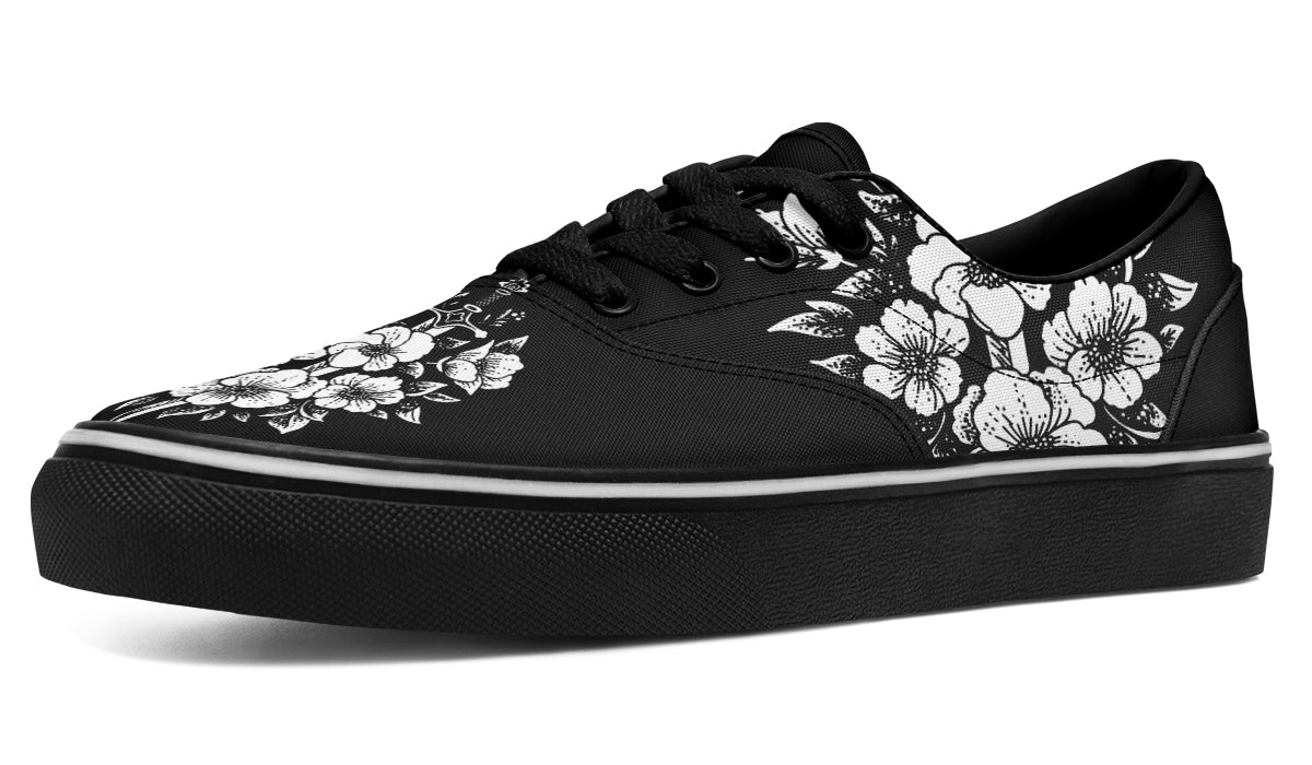 Minimalist Dagger Flowers Classic Shoes