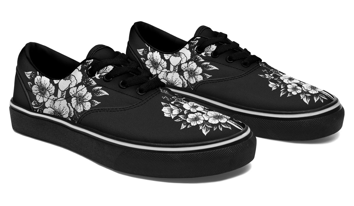 Minimalist Dagger Flowers Classic Shoes