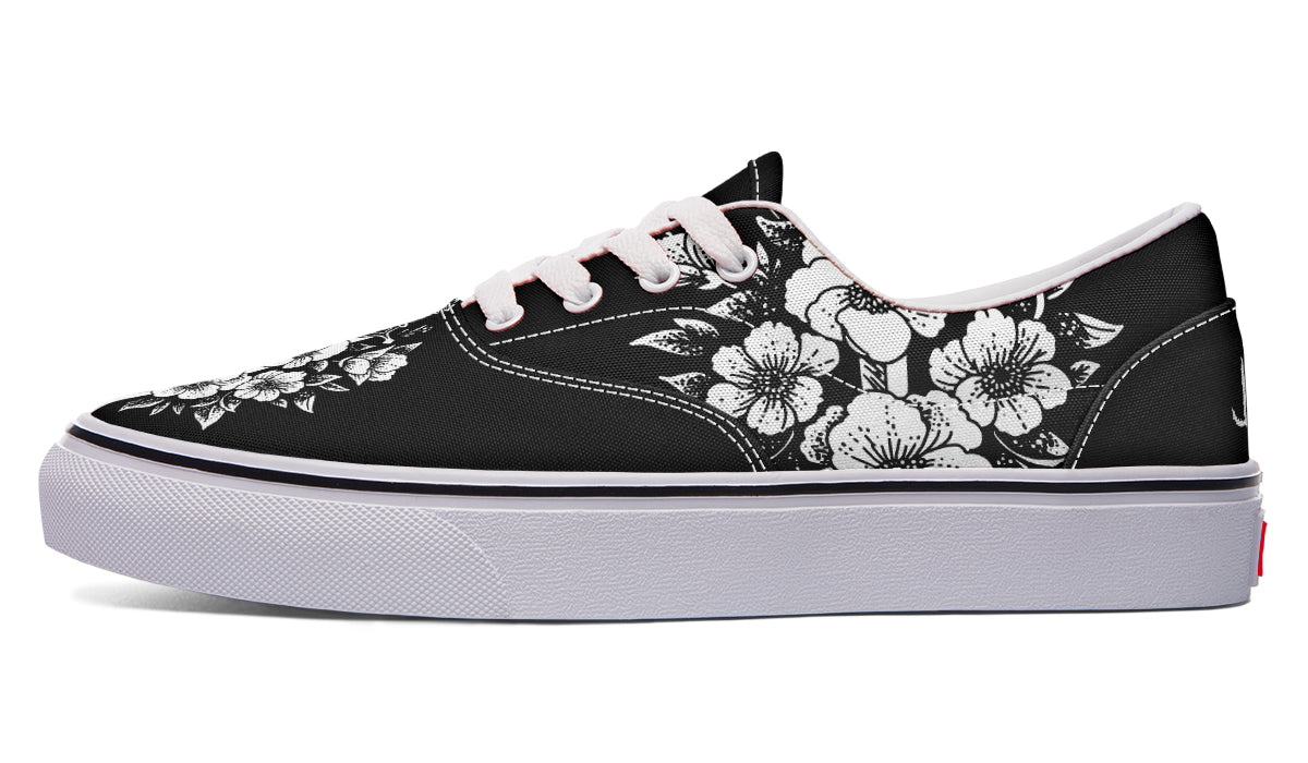 Minimalist Dagger Flowers Classic Shoes