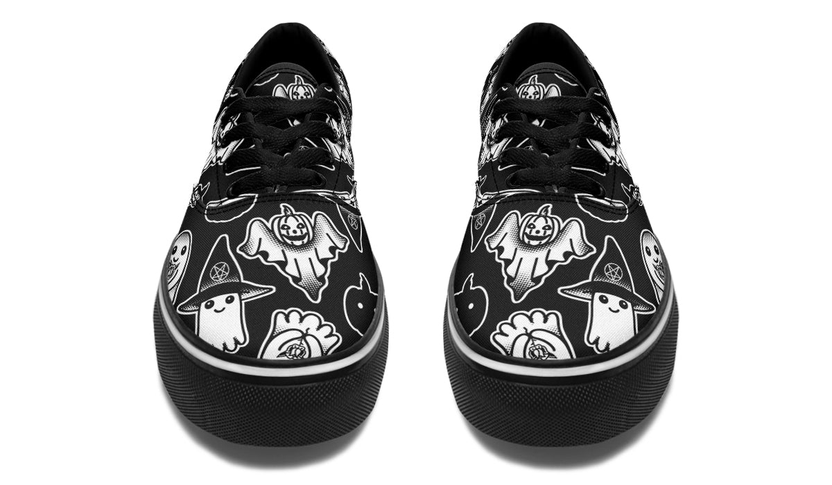 Spooky Ghost Classic Shoes