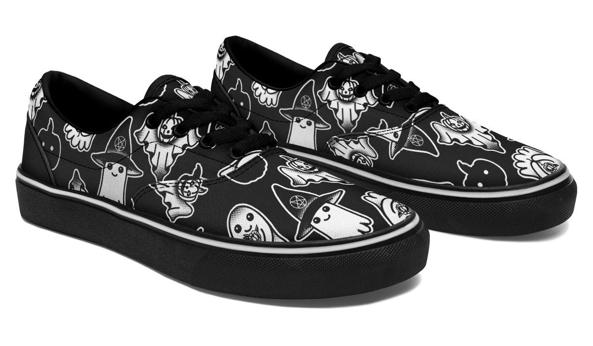 Spooky Ghost Classic Shoes