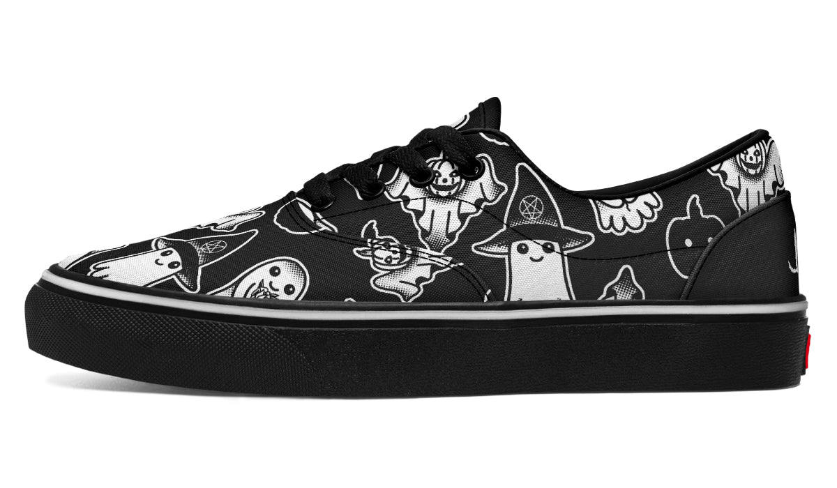 Spooky Ghost Classic Shoes