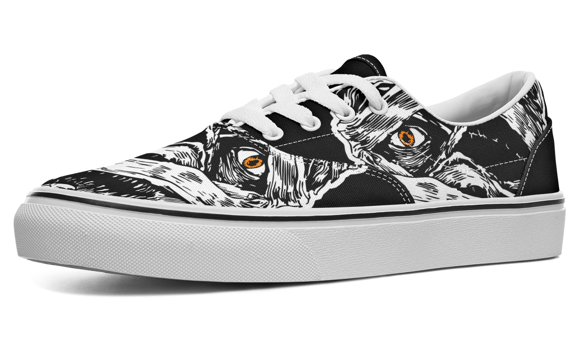 The Watchful Mummy Classic Shoes