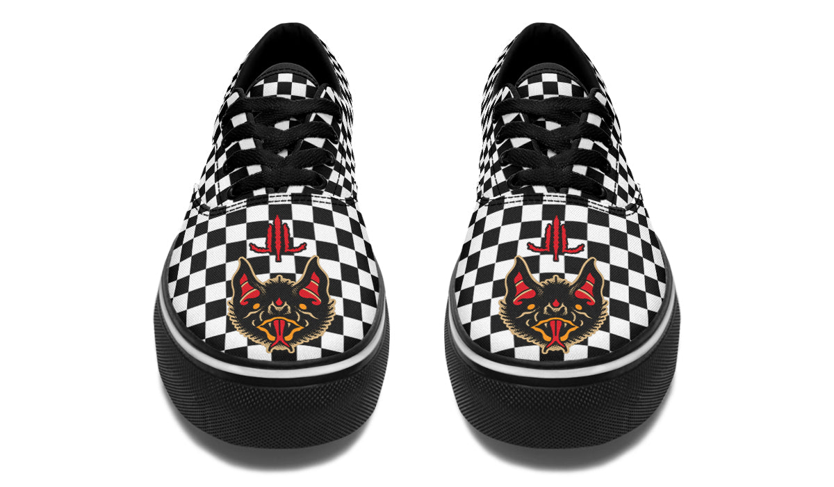 Vampire Bat Checkered Classic Shoes