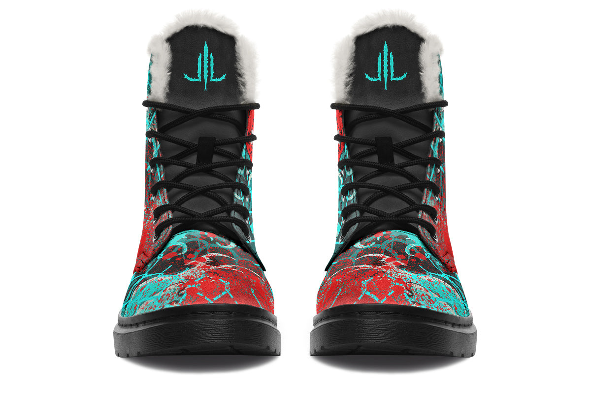 Hannya Waves Comfy Boots