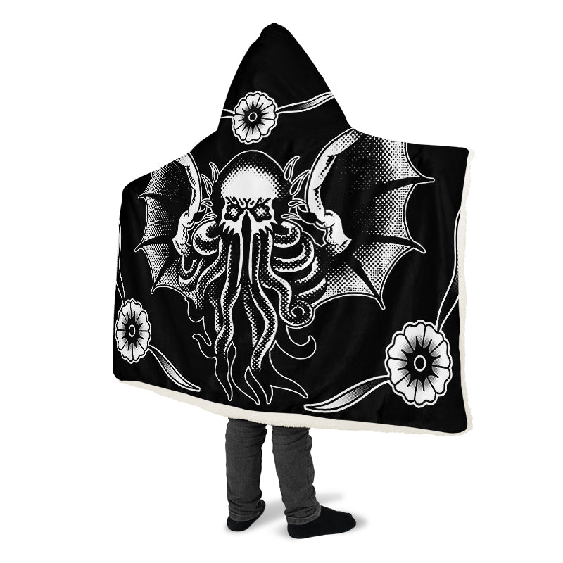 Cthulhu Hooded Blanket