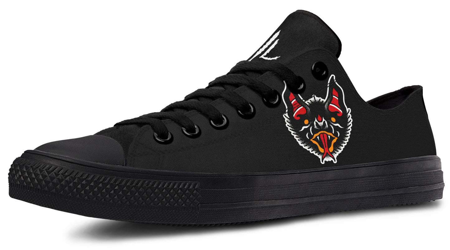 Traditional Bat Low Tops