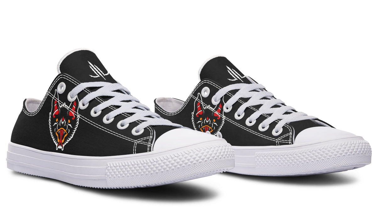 Traditional Bat Low Tops