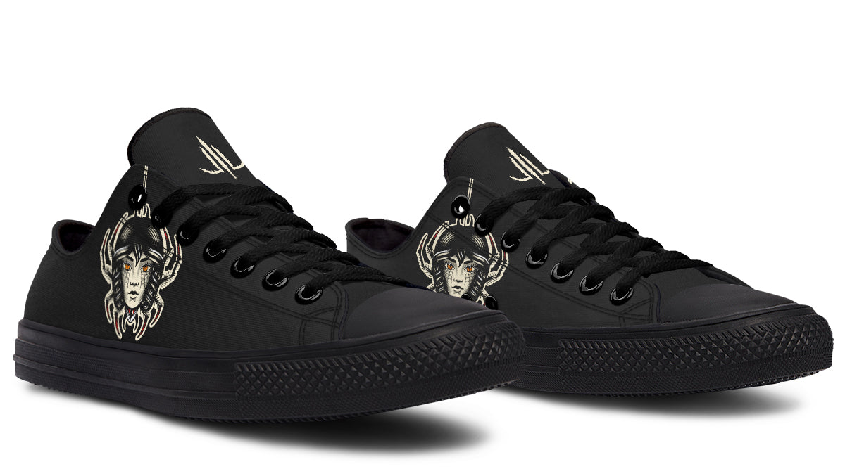 Traditional Spider Girl Head Low Tops