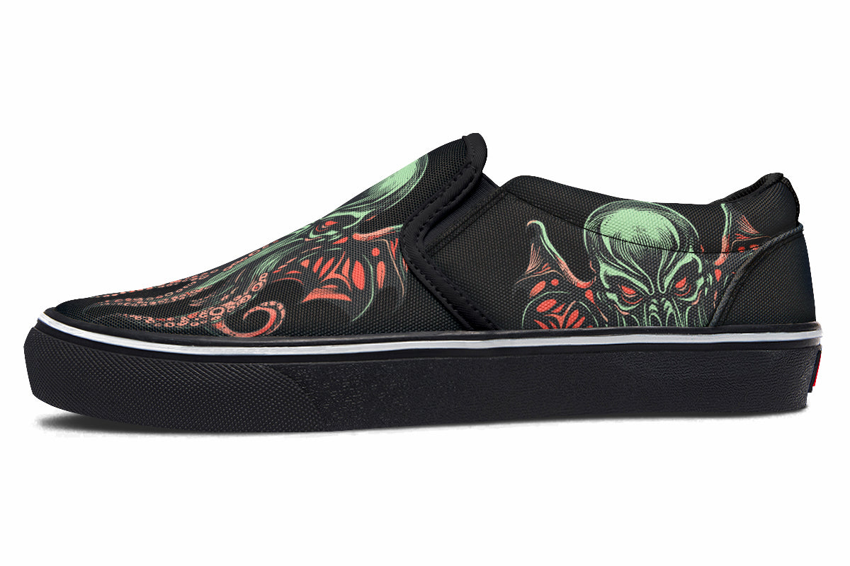 Cthulhu Slip On Shoes