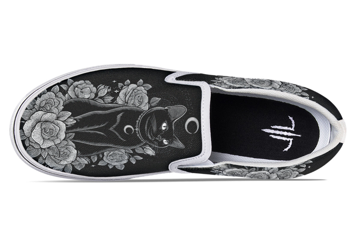 Lunar Familiar Cat Slip On Shoes
