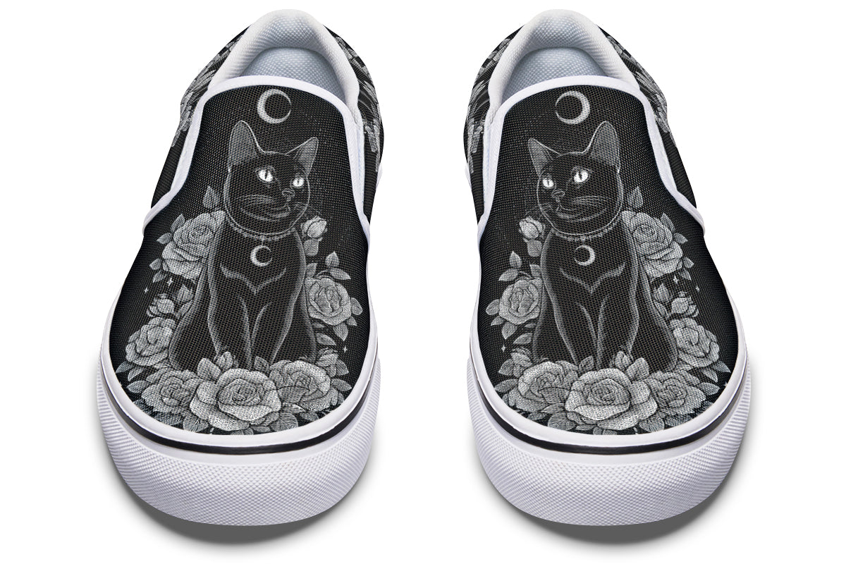 Lunar Familiar Cat Slip On Shoes