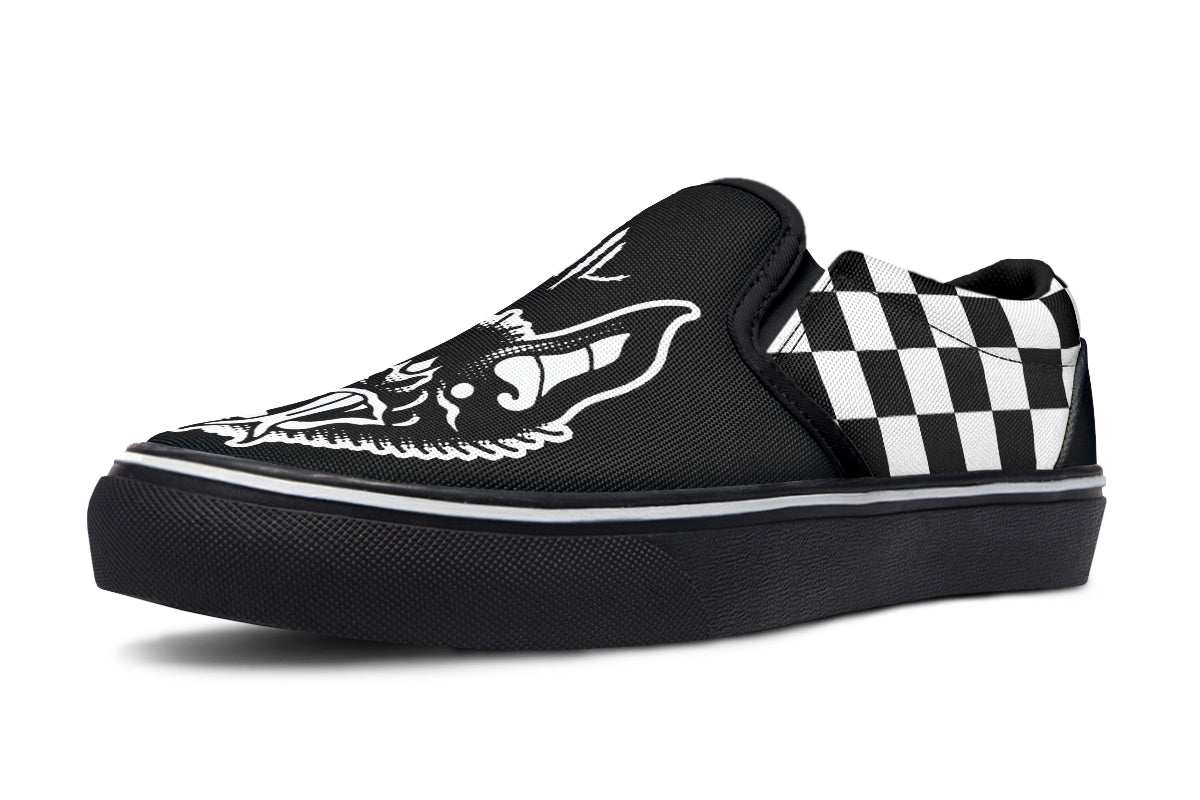 Traditional Checkered Bats Slip On Shoes