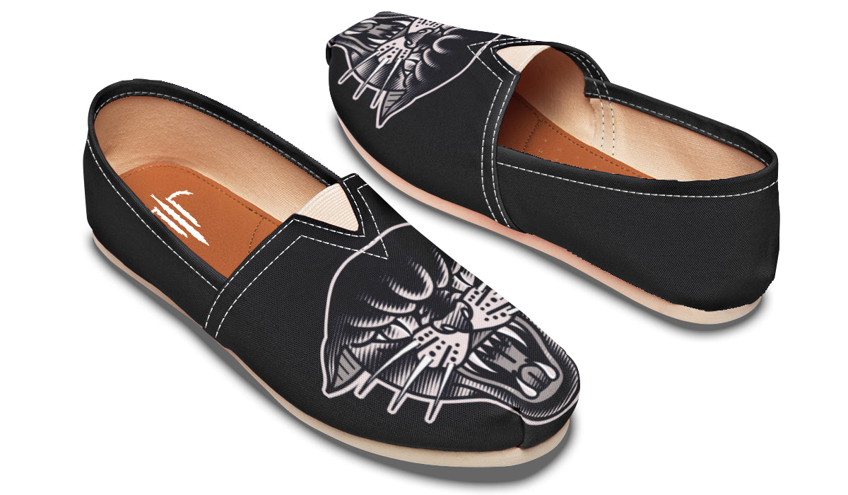 Traditional Panther Casual Shoes